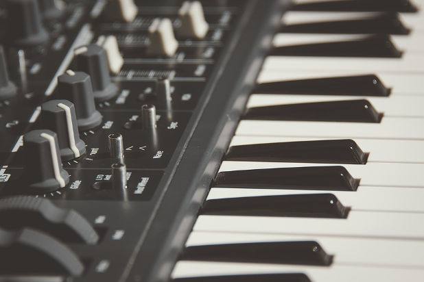 music keyboard repair